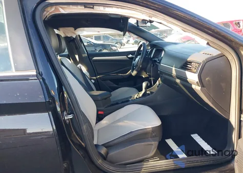 2019 Volkswagen Jetta 1.4T R-Line/1.4T S/1.4T Se z USA, uszkodzony, nr VIN 3VWC57BU7KM100066